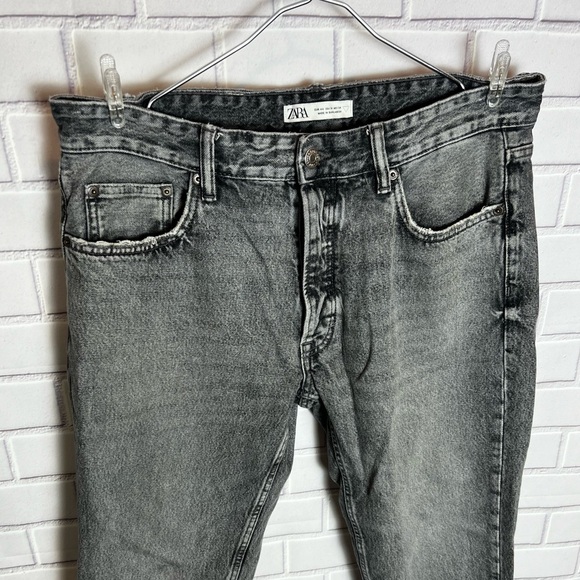 Zara denimwear Men’s gray wash Jeans/size 34 - Picture 6 of 9